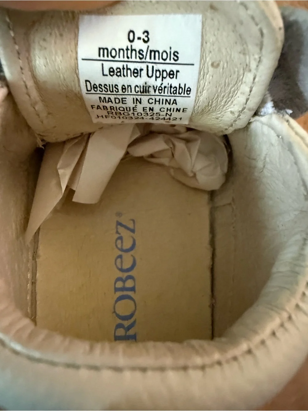 Robeez Baby Bow Soft Moccasins - White